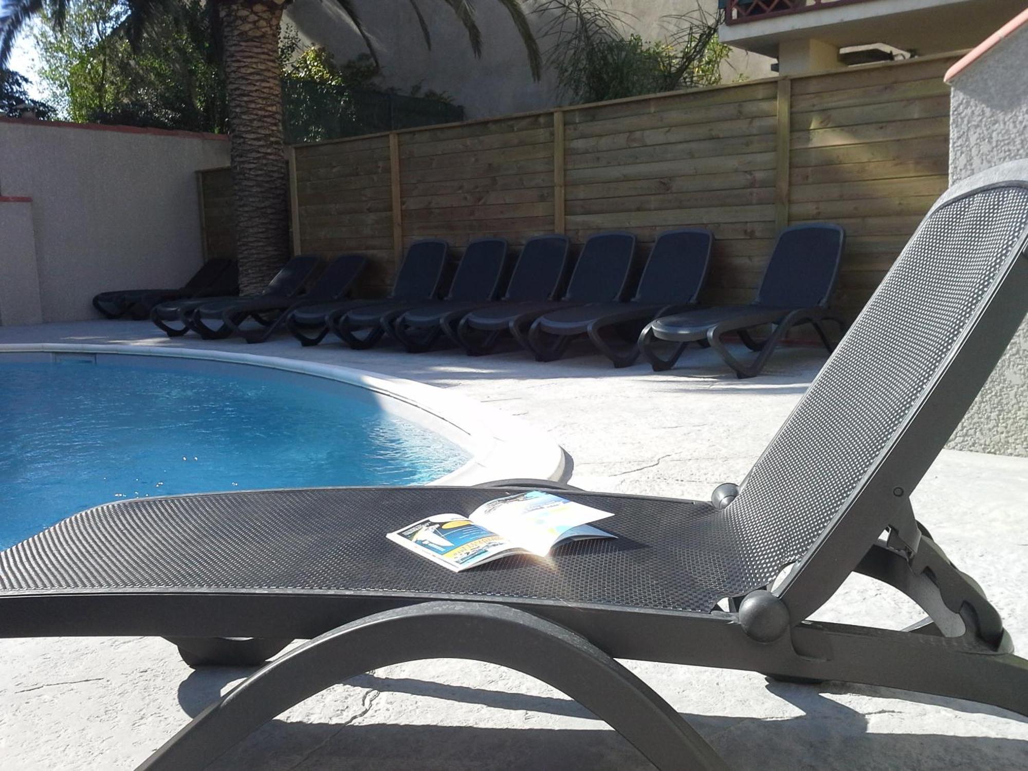 Hotel Le Majestic Canet Plage Ngoại thất bức ảnh